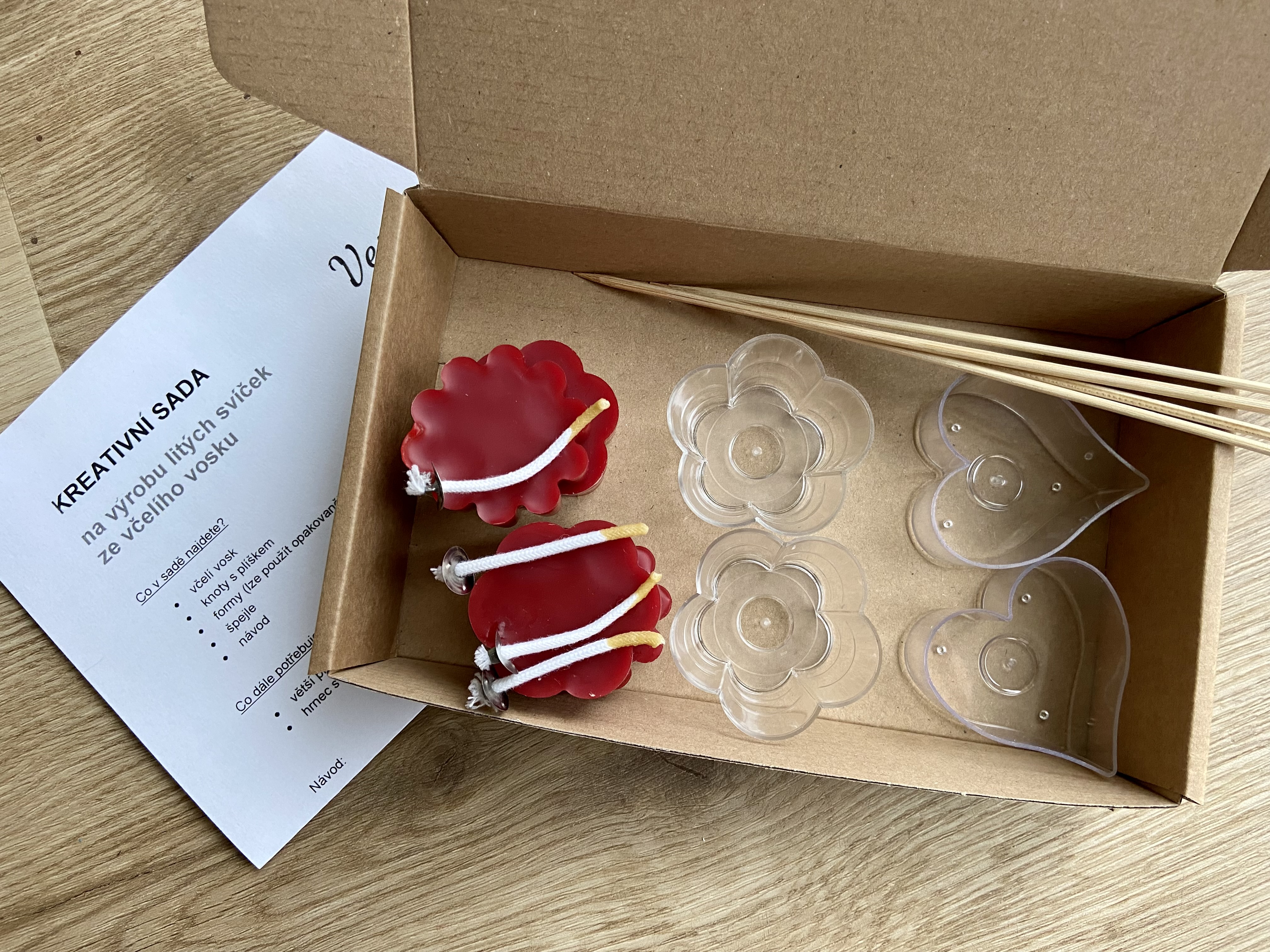 Sada na výrobu čajovek "KYTIČKY A SRDÍČKA"